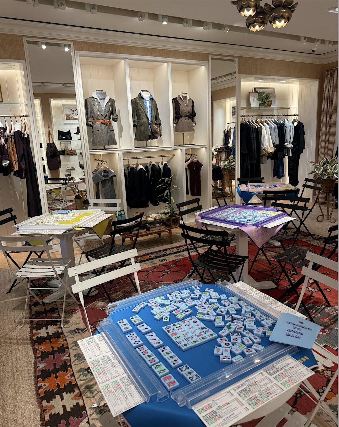 Flowerbar, Mahjong & Botox