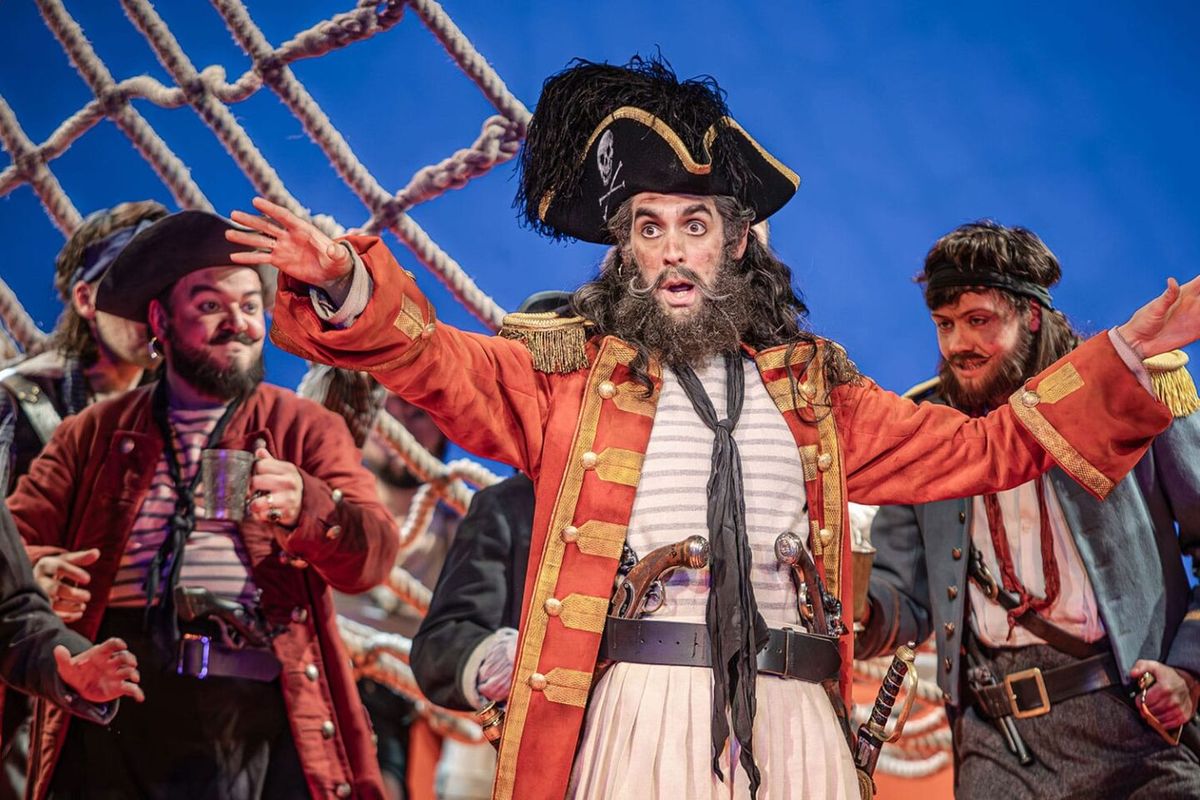 The Pirates of Penzance in One Act