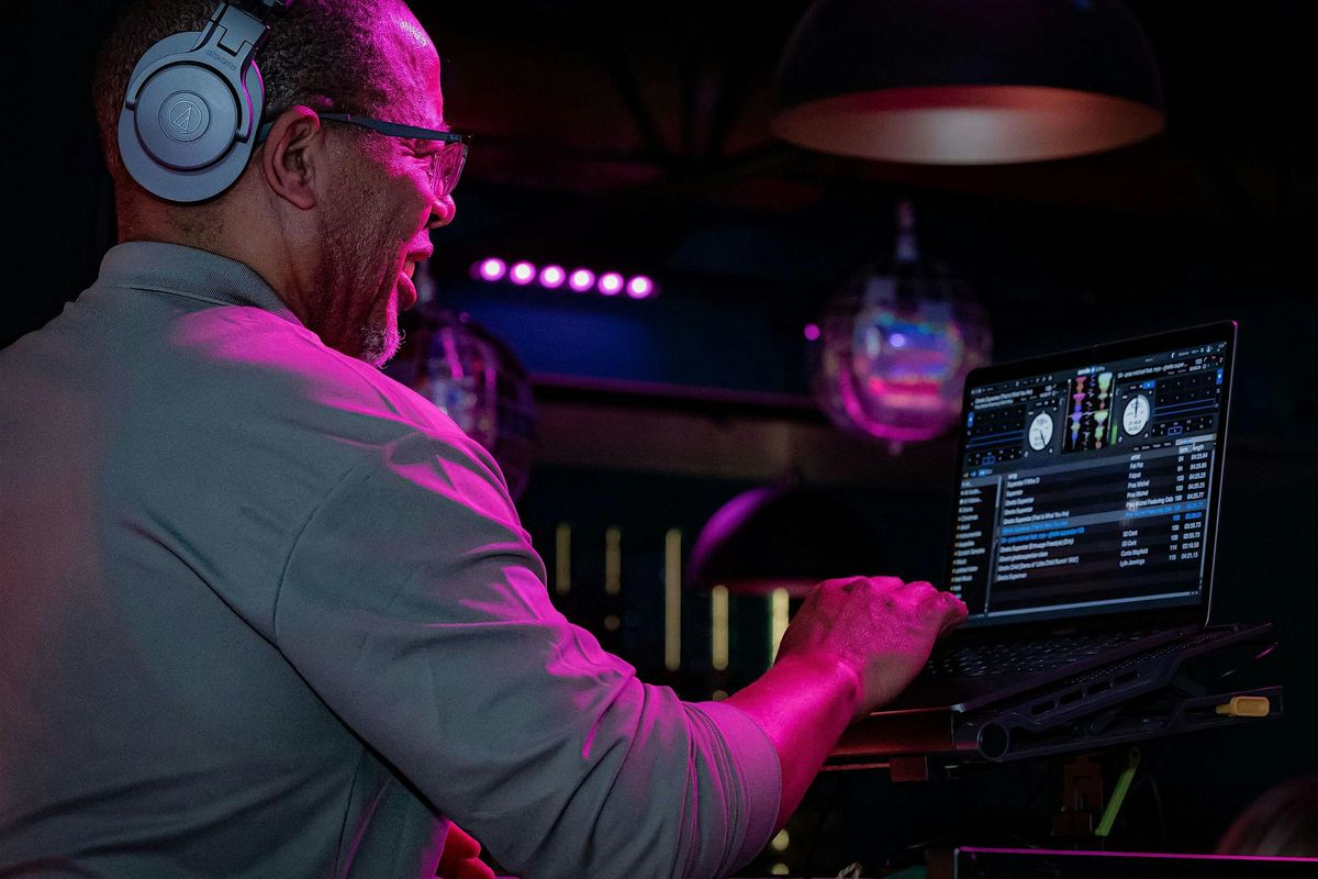 Oldies but Goldies Night with DJ