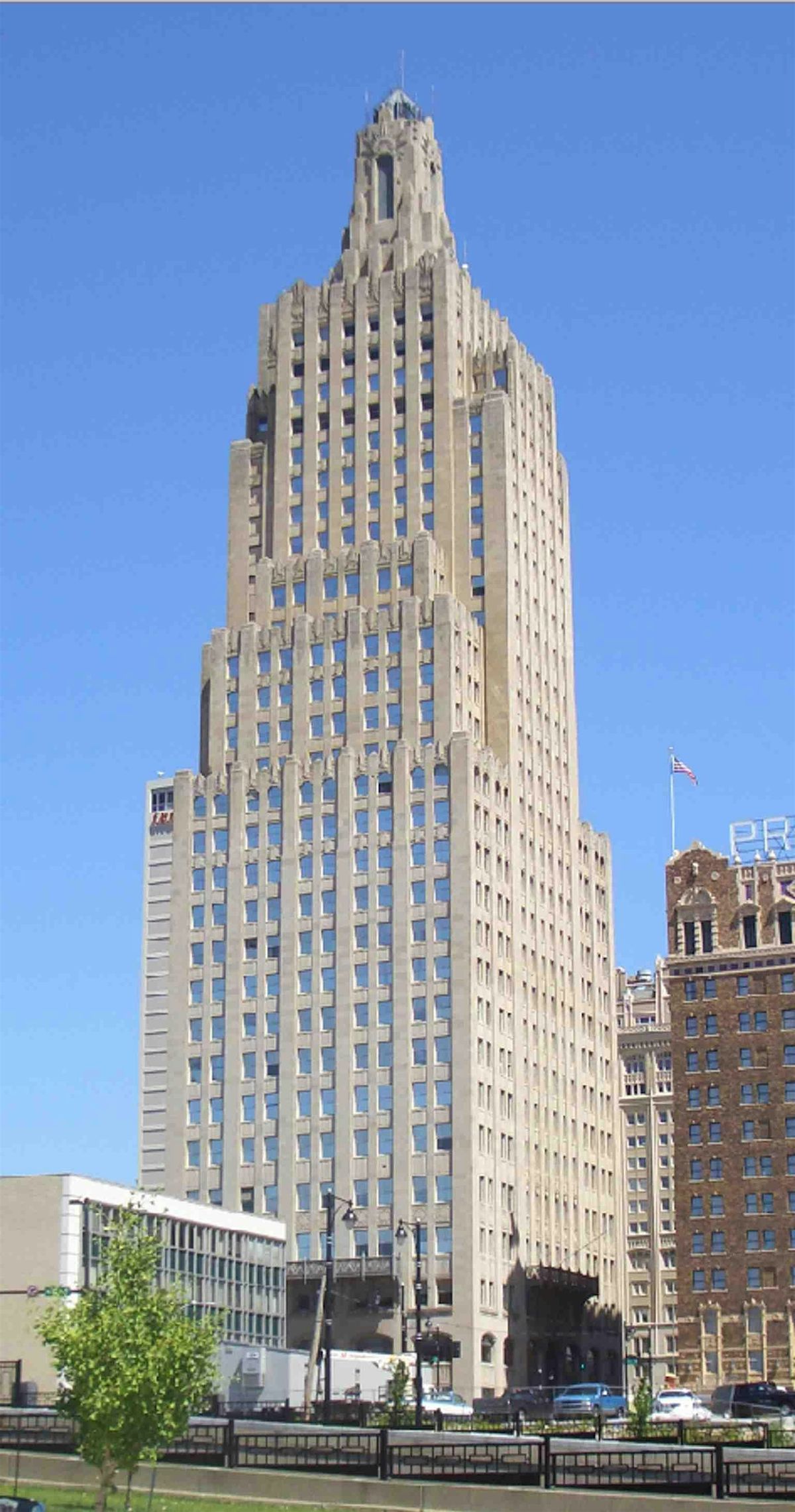 Kansas City Audio Tour: Skylines, Legends, and Echoes of Downtown