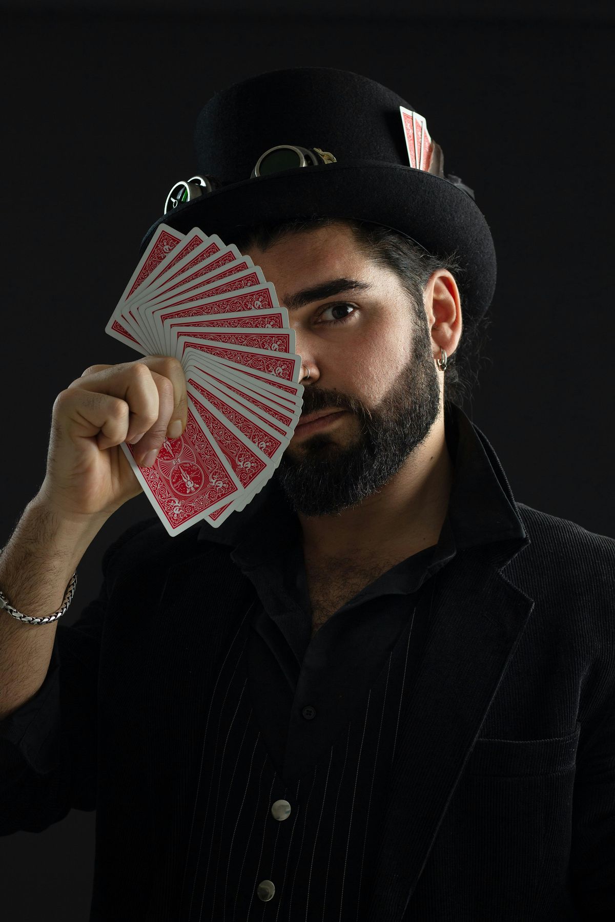 Claire's petit cabaret presents XAVIER CROW