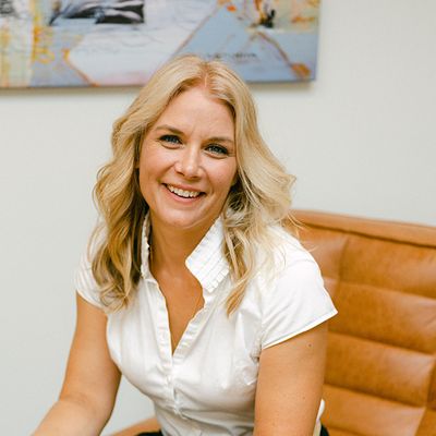 Beth Kruger | Women's Room