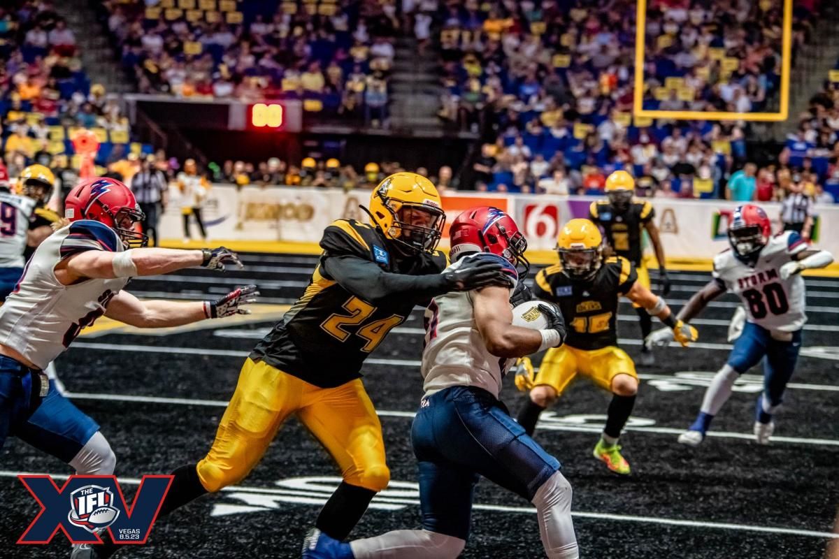 Iowa Barnstormers at Tulsa Oilers Football