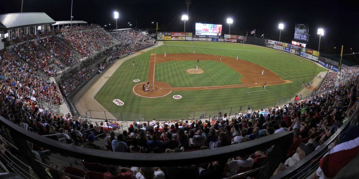 Columbia Fireflies at Carolina Mudcats at Five County Stadium