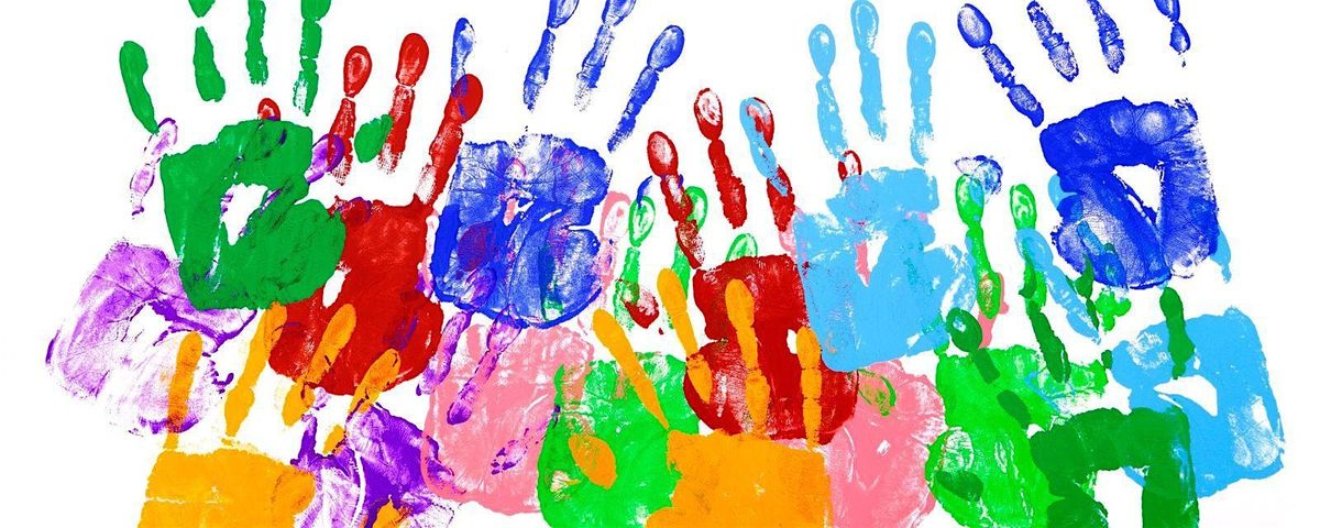 Atelier di Famiglia - Impronte di pace: mani, tempere e fantasia