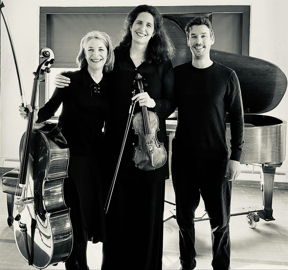 Callista Trio - Bienvenue \u00e0 Montr\u00e9al!