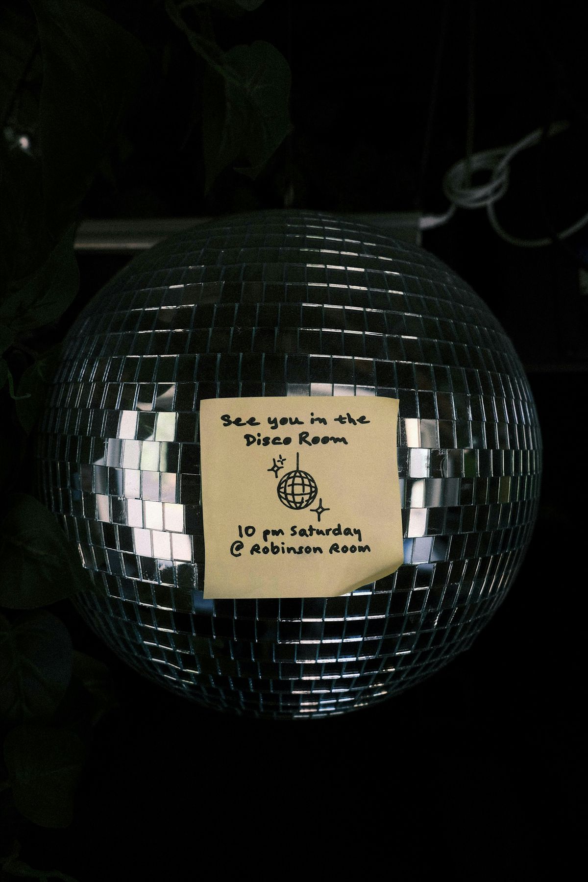 Robinson Cocktail Room: Disco Night
