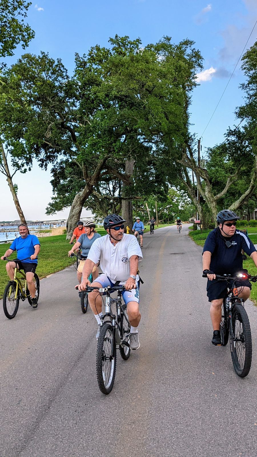 Saturday afternoon "Community Cruise" easy bicycle ride 