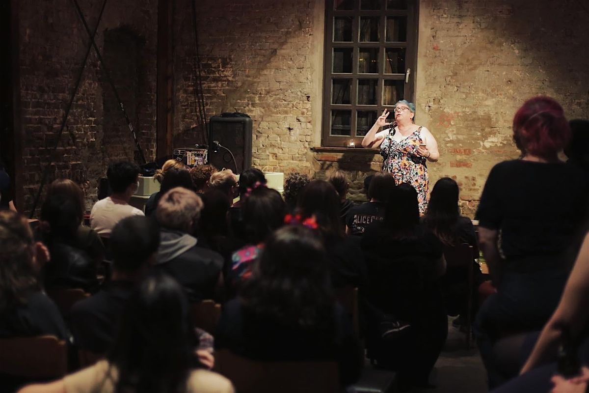 Smut Slam Madrid: "FIRSTS"