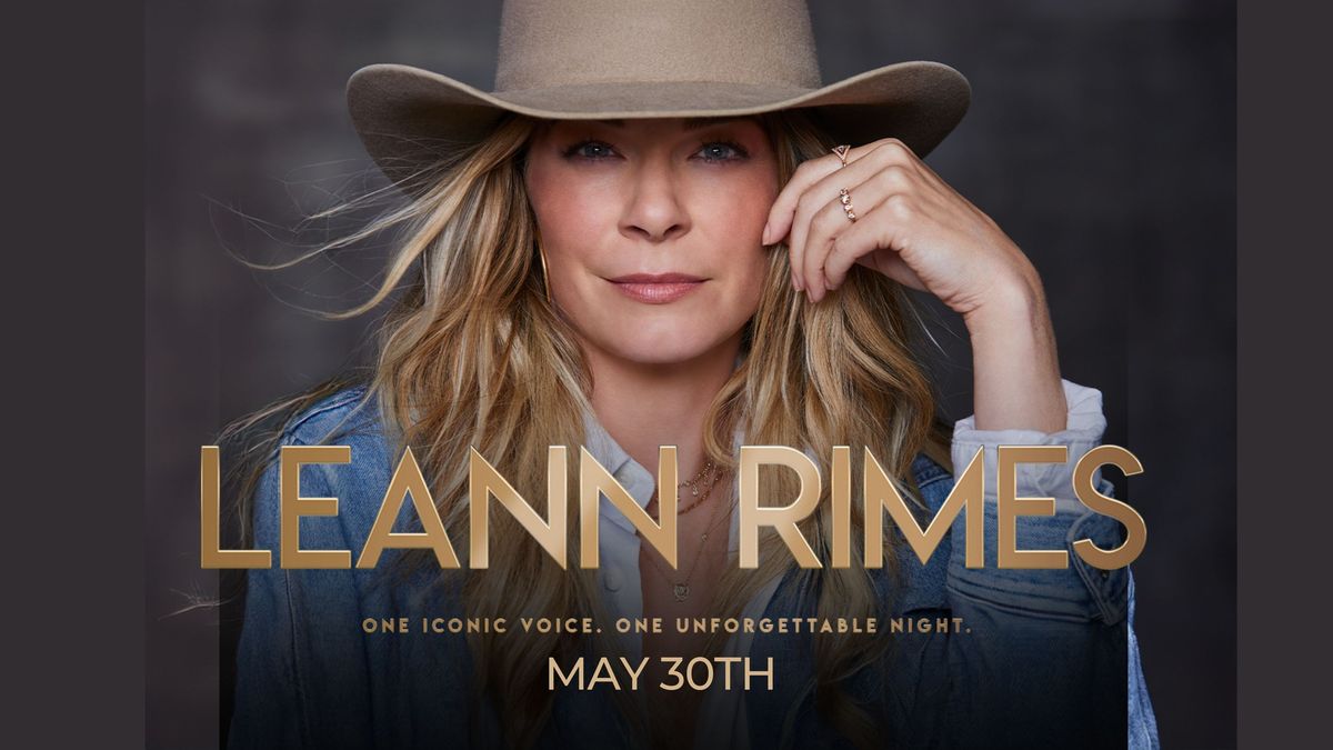 LeAnn Rimes at the Crystal Grand Music Theatre