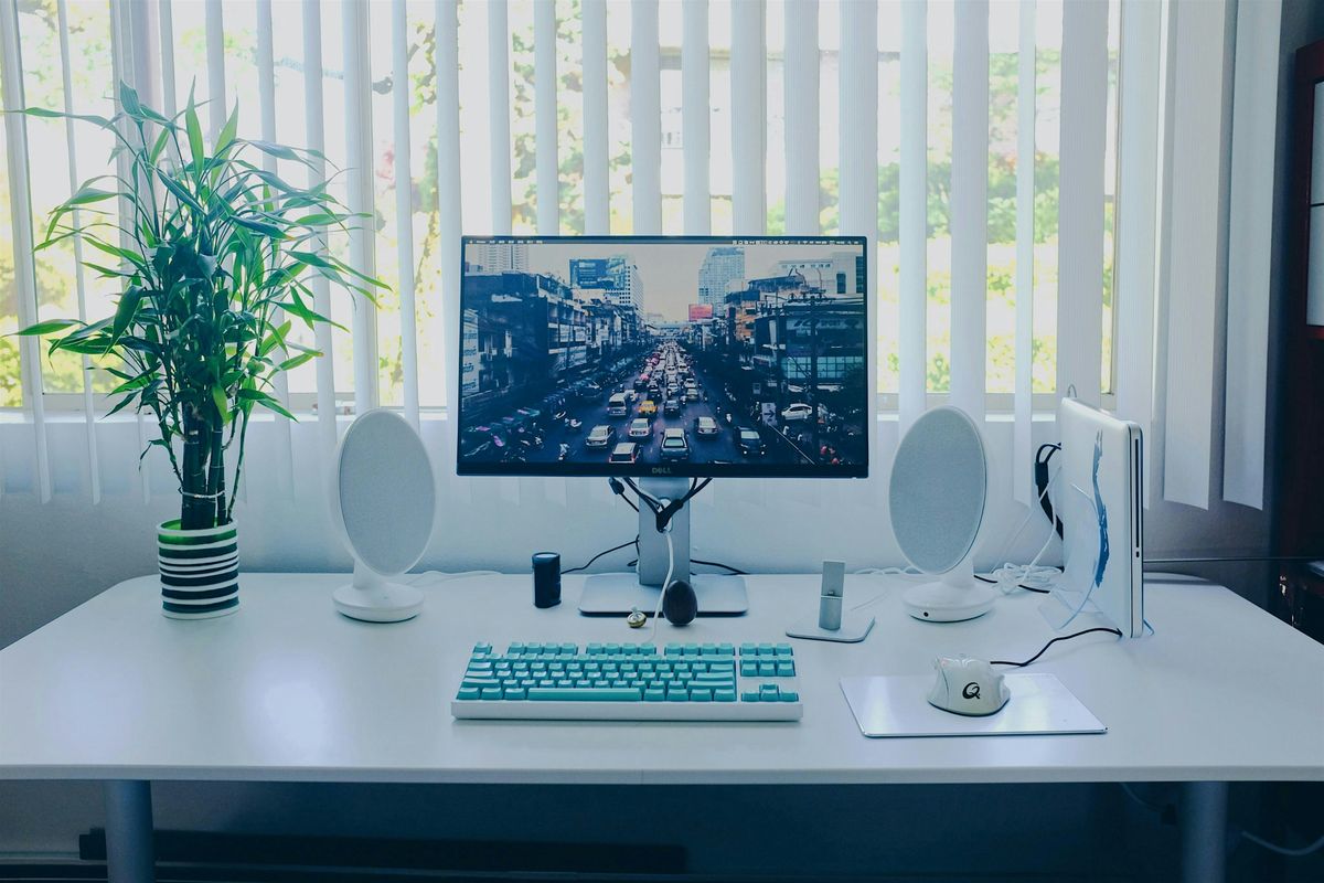 Building A Digital Portfolio That Gets You Hired | FREE Panel