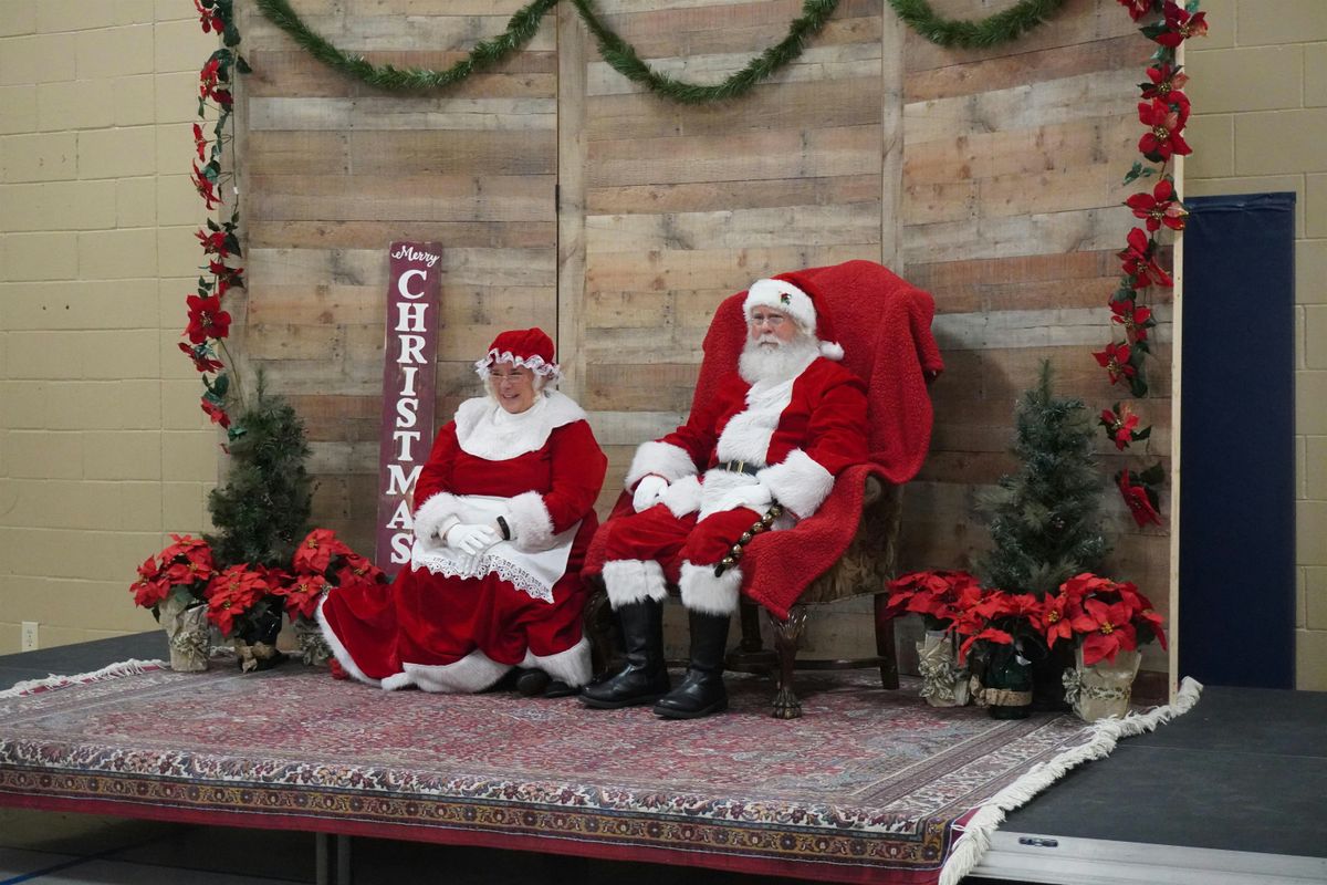 Donuts with Santa & Mrs. Claus