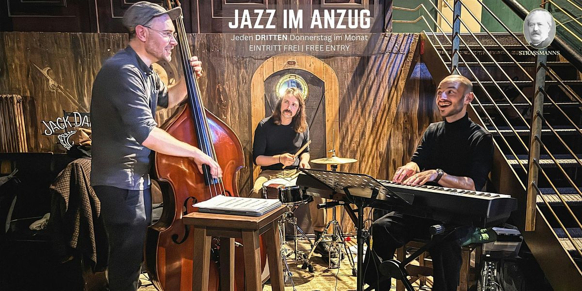 Jazz im Anzug - Jazz Improvisationen mit Klavier, Kontrabass und Schlagzeug