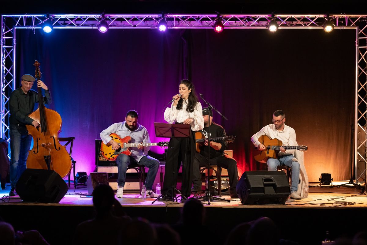 Mariam Kiria und Django Forever in der Kulturkirche Altona