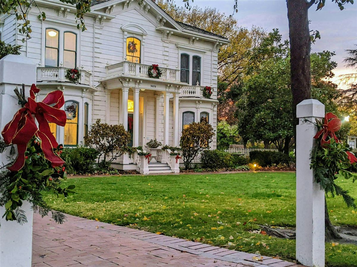 Deck the Halls at Rengstorff House + Mini Wreath & Swag Design Class