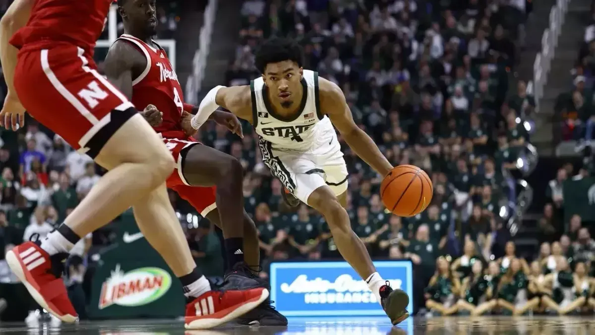Parking Maryland Terrapins at Michigan State Spartans Football
