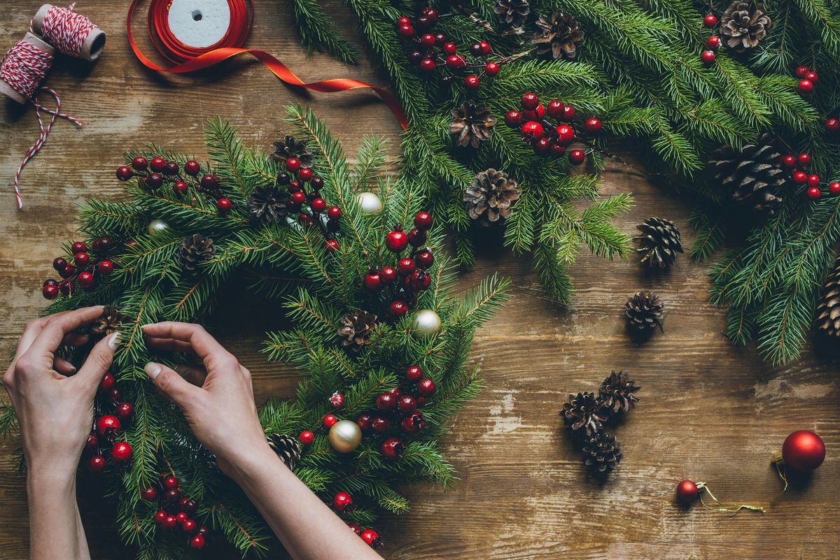 Wreath making - Coulsdon Common