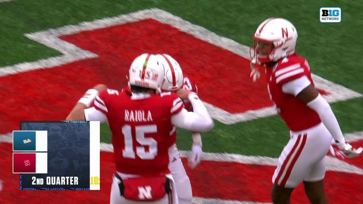 Parking Nebraska Cornhuskers at UCLA Bruins Football