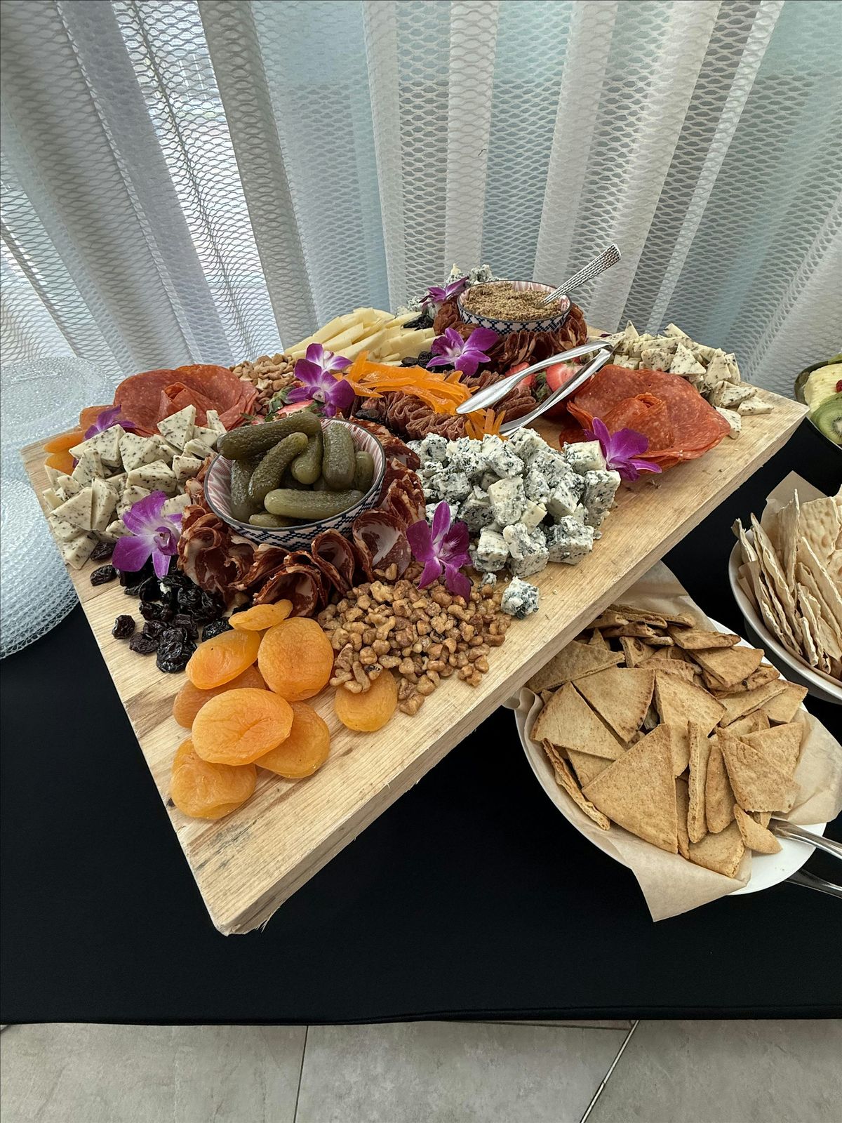Unleash Your Inner Charcuterie Artist!