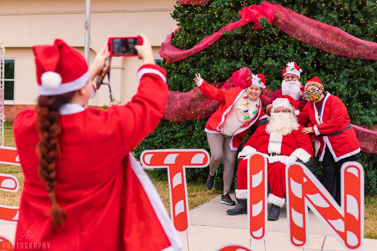 Santa Dash Fun Run 