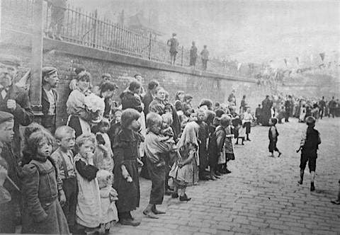 Angel Meadow: Victorian Hell-Hole. Official Manchester tours