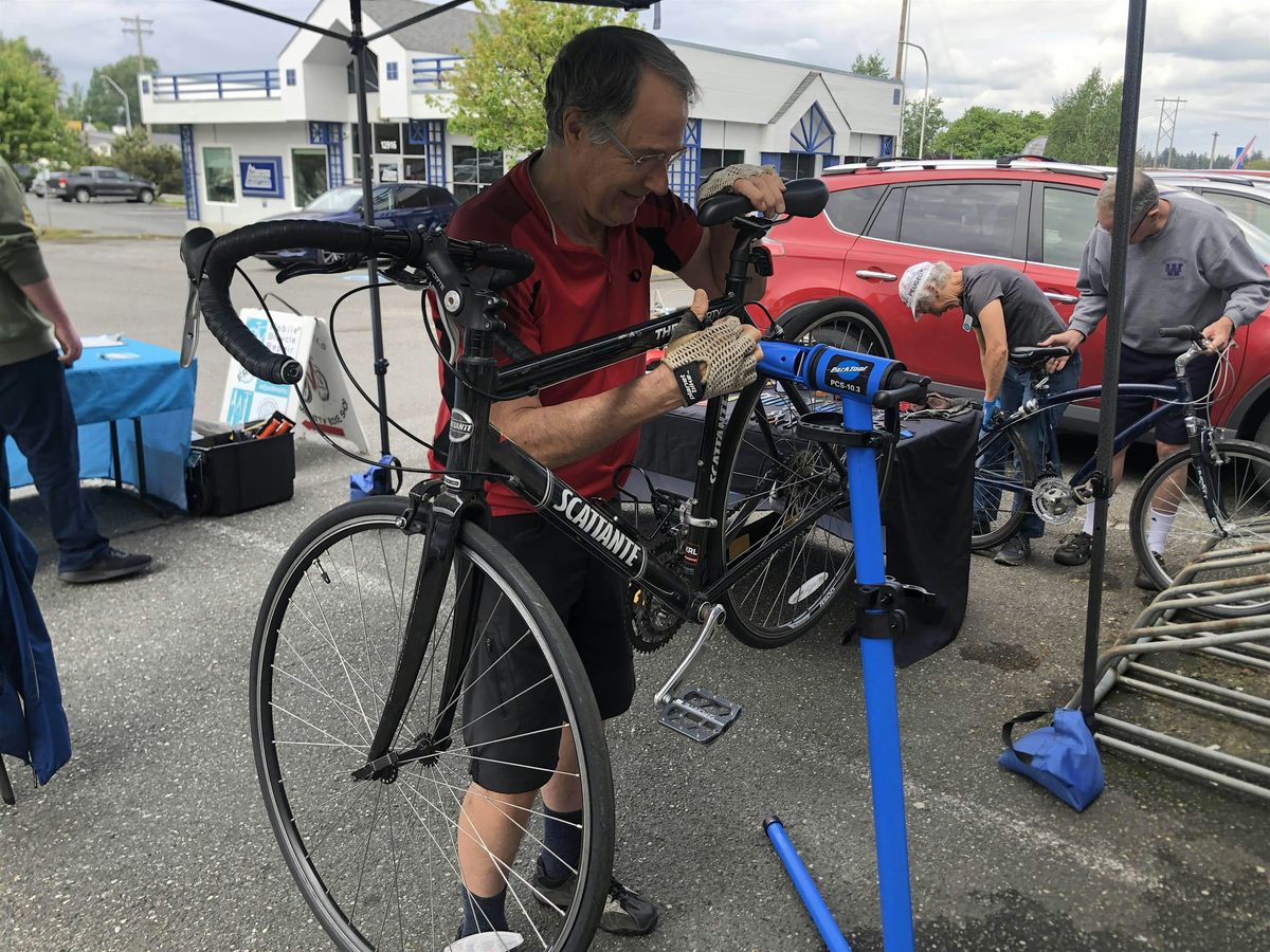 Mobile Bike Repair at Lake Stevens Library