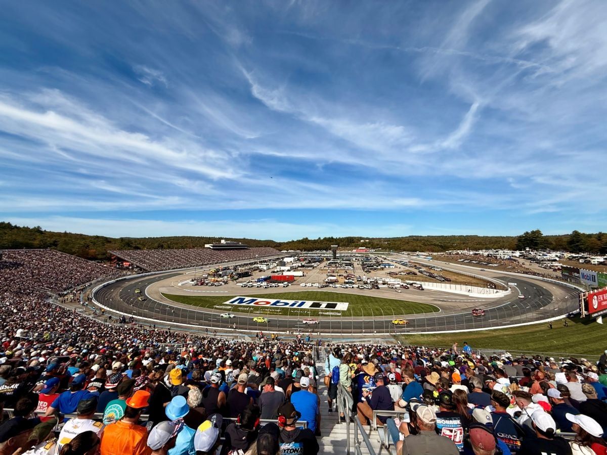 NASCAR Cup Series at Kansas Speedway