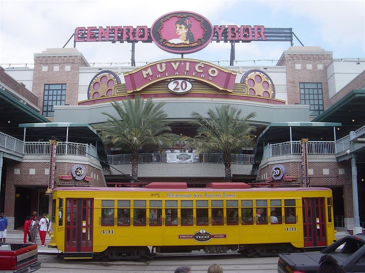 Hispanic Star Tampa Hub Ybor Historic and Gastronomy tour- Networking