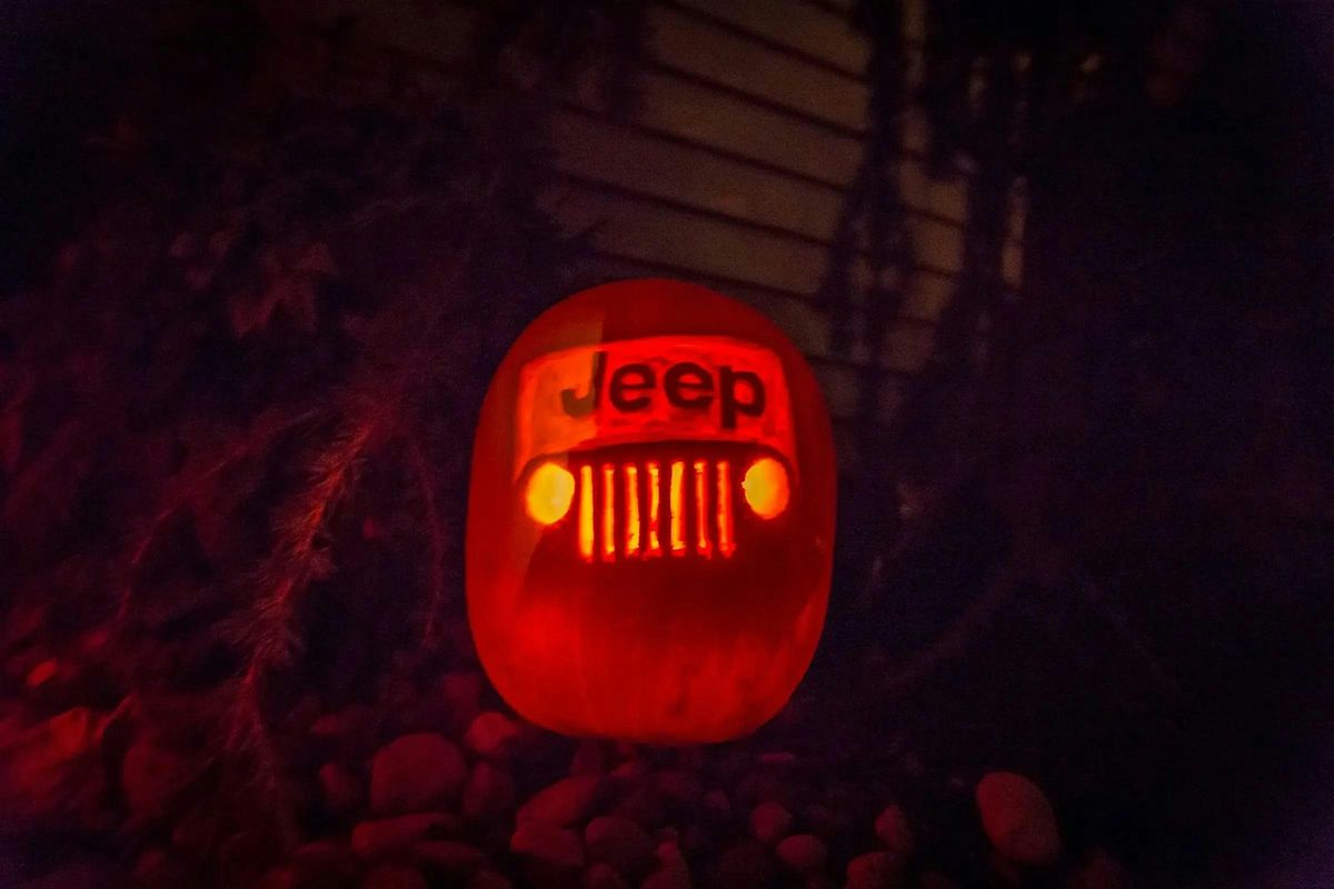 J.E.E.P. In The Emmaus Halloween Parade