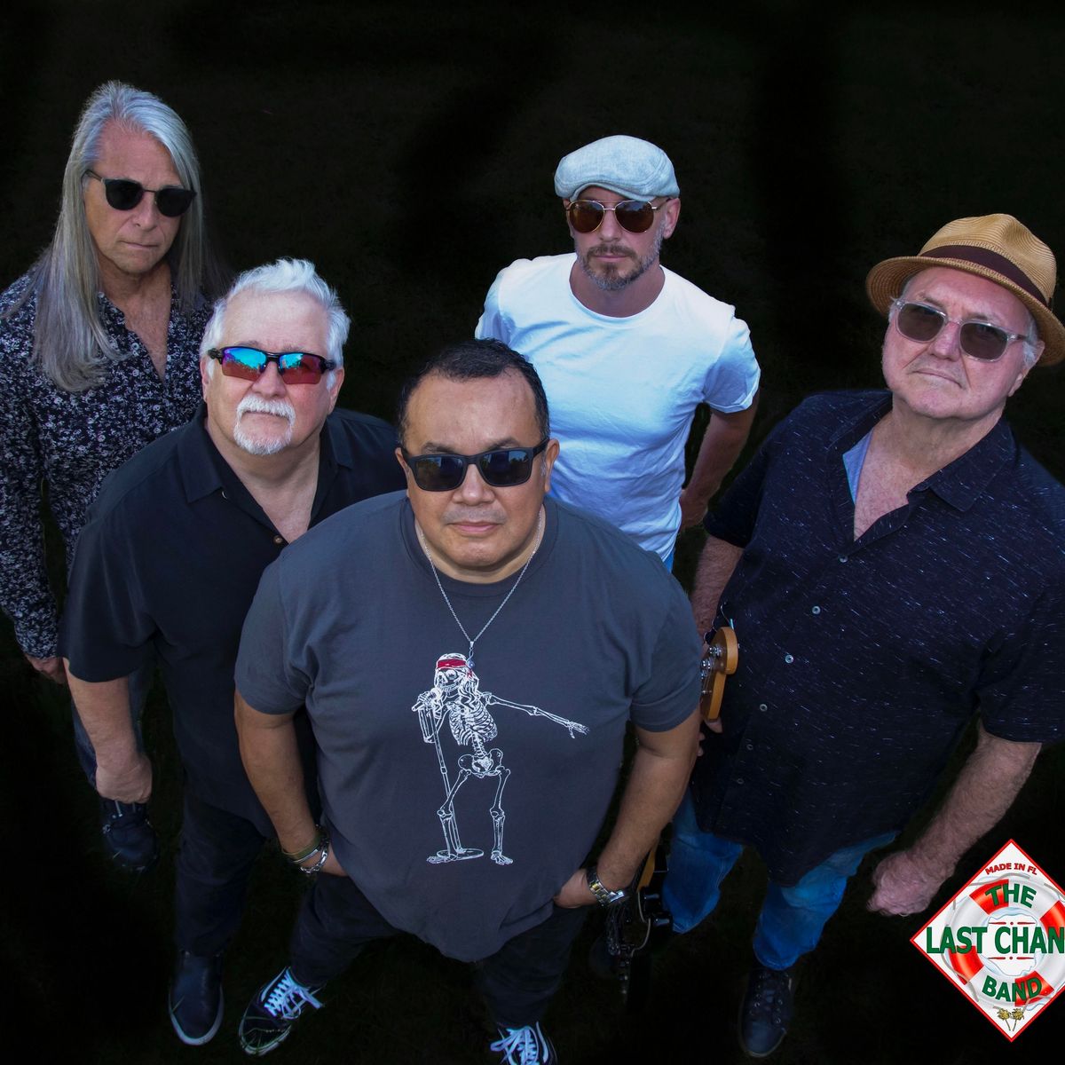 Last Chance Band, Hennessy\u2019s Bar & Grille