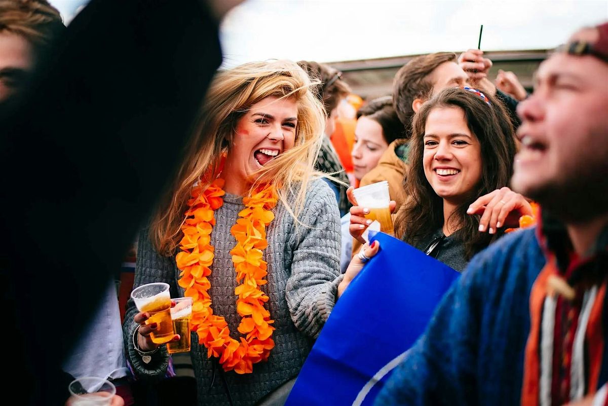 Amsterdam: King's Day Pub Crawl Party with VIP Club Entry