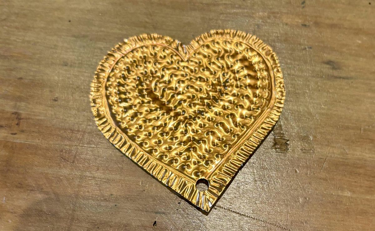 Tin Embossed Christmas Decoration Workshop