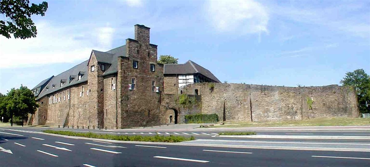 Essen Audio Tour: Exploring M\u00fclheim\u2019s Industrial Jewels and Historic Landmarks