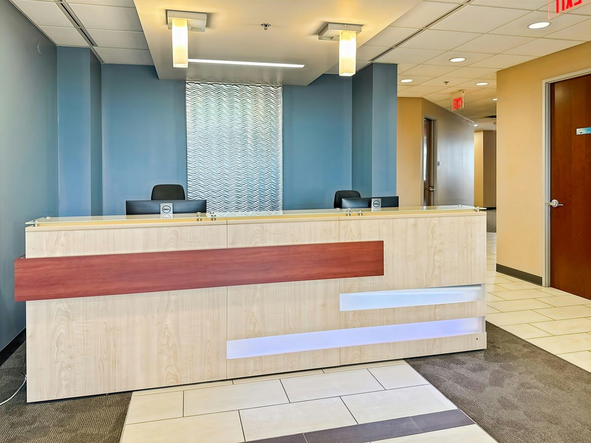 Free Day Office at Maple Grove, Minnesota