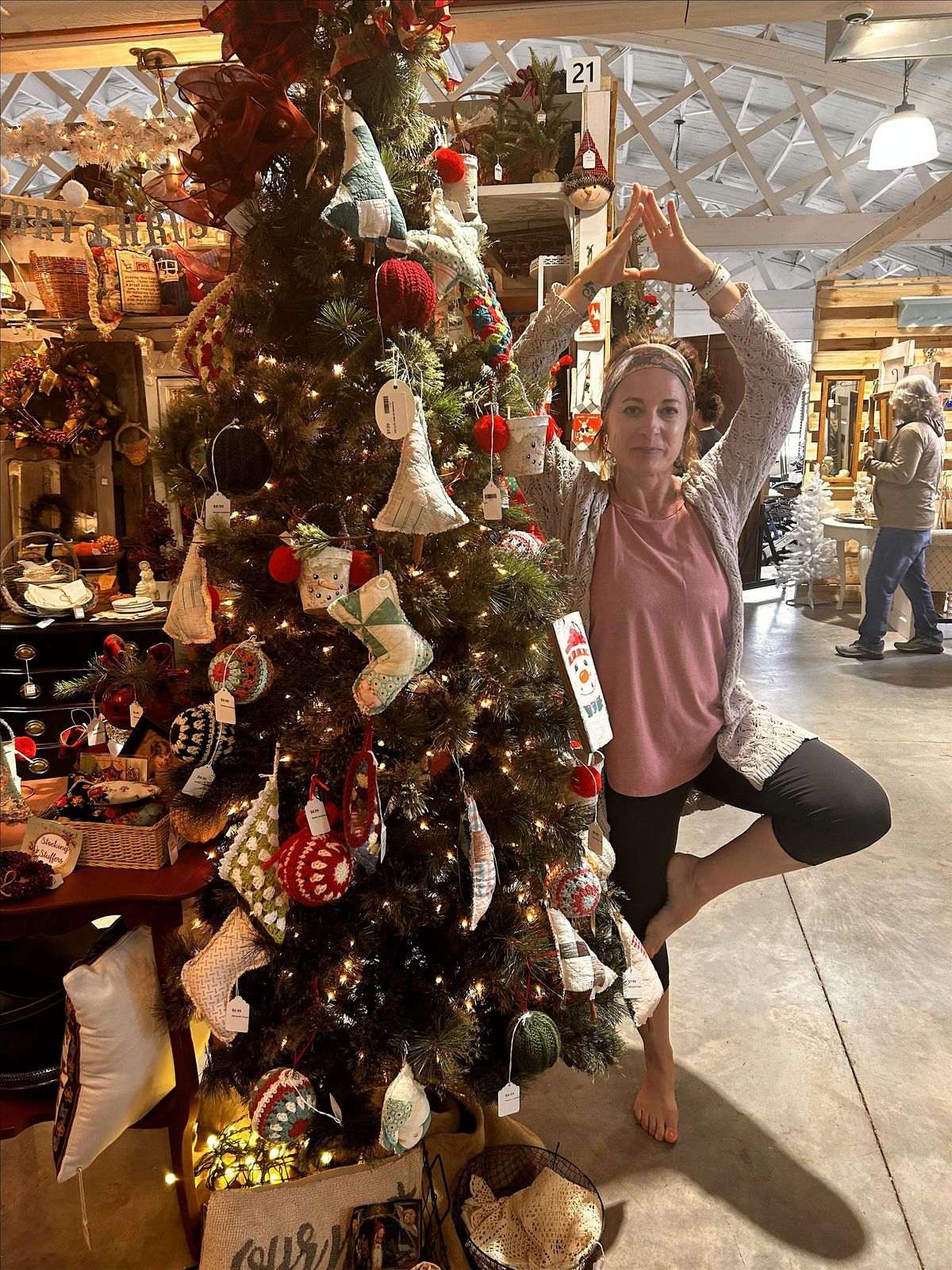 Christmas Yoga @ Secondhand Chic~ Sunday Dec 8 @ 9:00 in St Charles