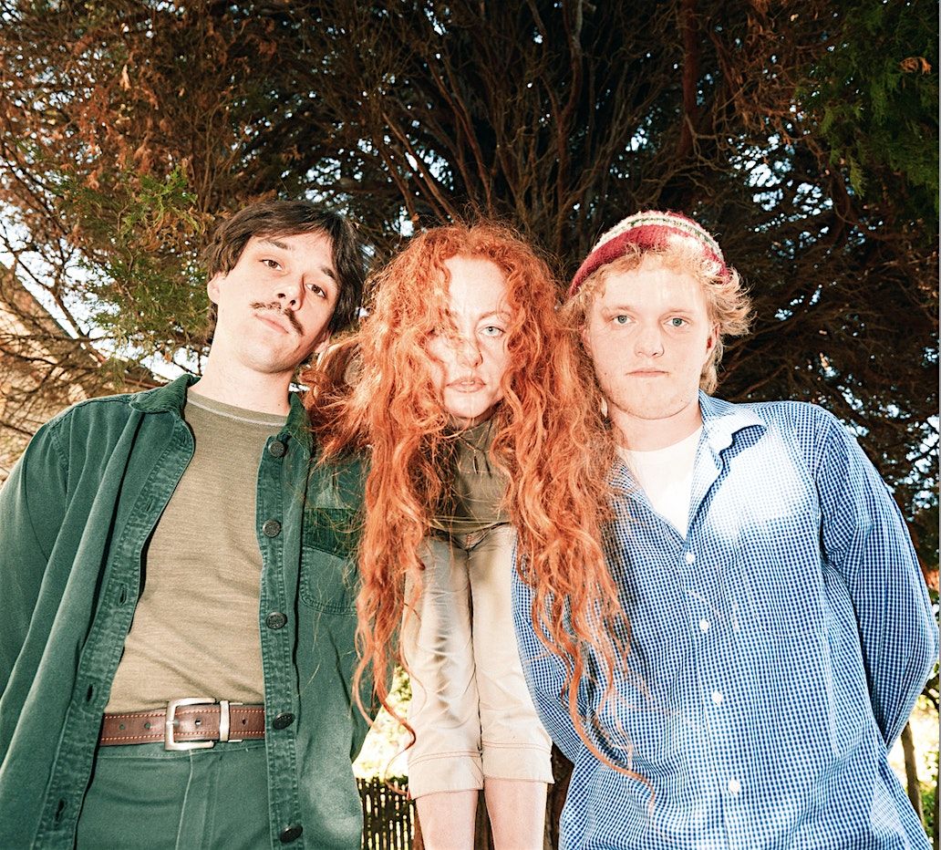 Jakki and the Pink Smudge with Social Cig + Grolixes