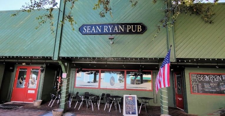 Sean Ryan Pub Presents: RetroRockers 