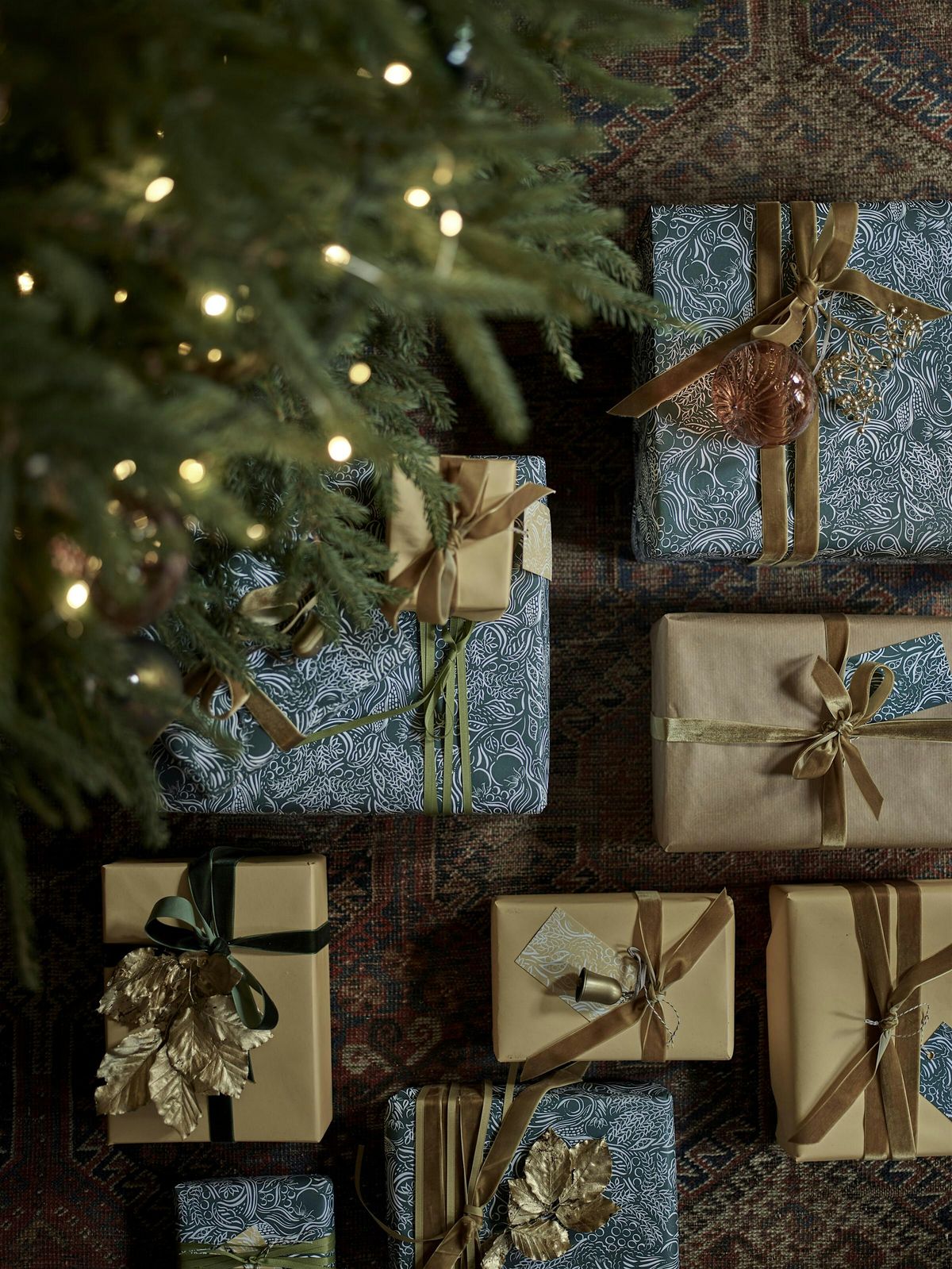 Christmas Shopping Evening