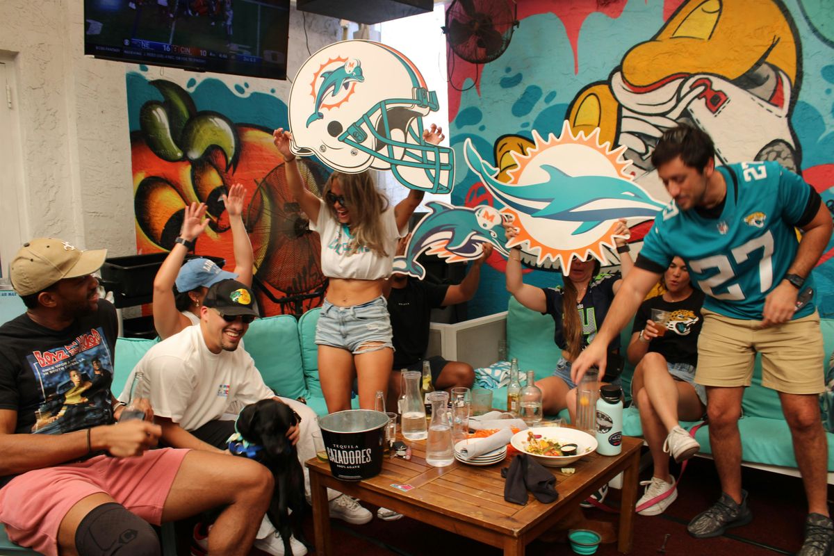 Miami Dolphins Road Rally Party Featuring Cheerleaders, Mascot, & Alumni