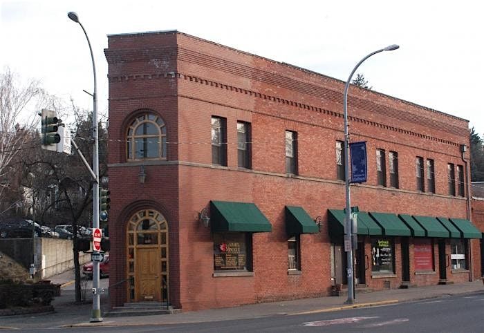 A Fun-Filled Scavenger Hunt! - Pullman's Downtown Dash