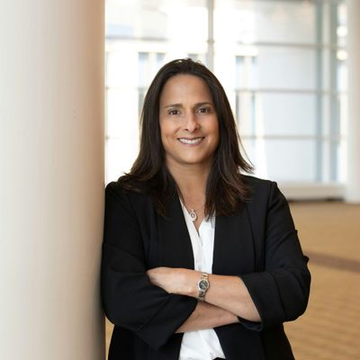 Dr. Yolanda D. Segal, PsyD, LP