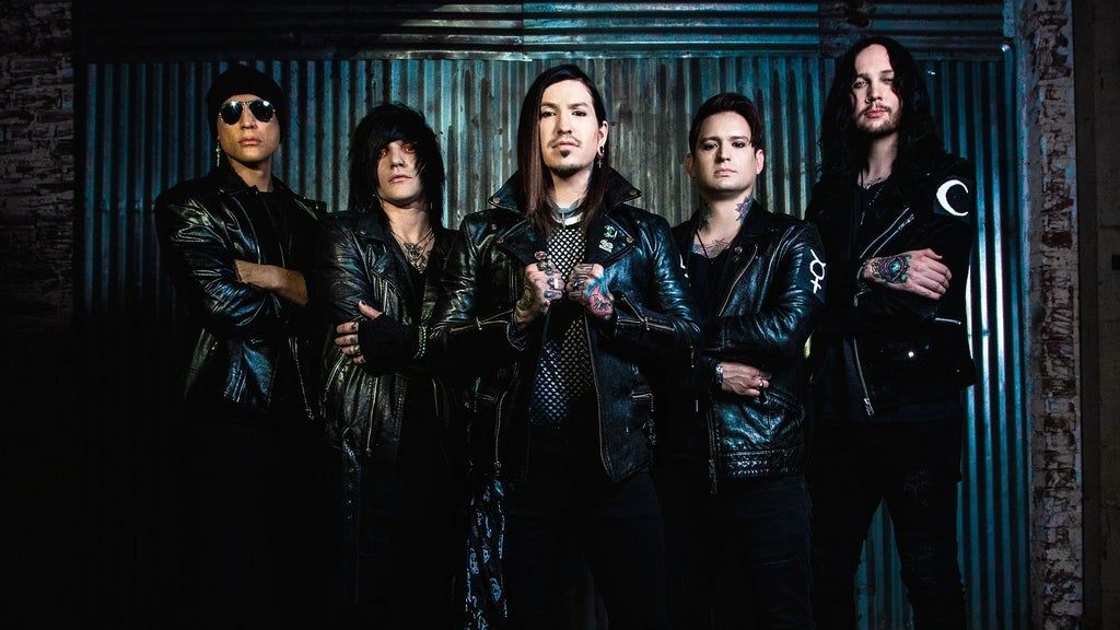 Escape the Fate w\/ The Haunt