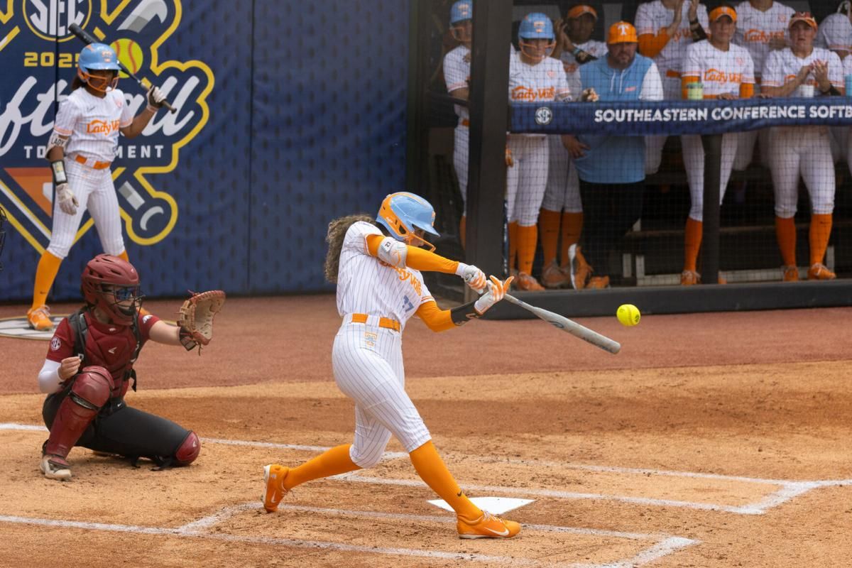 Parking Arkansas Razorbacks at Tennessee Lady Volunteers Womens Basketball