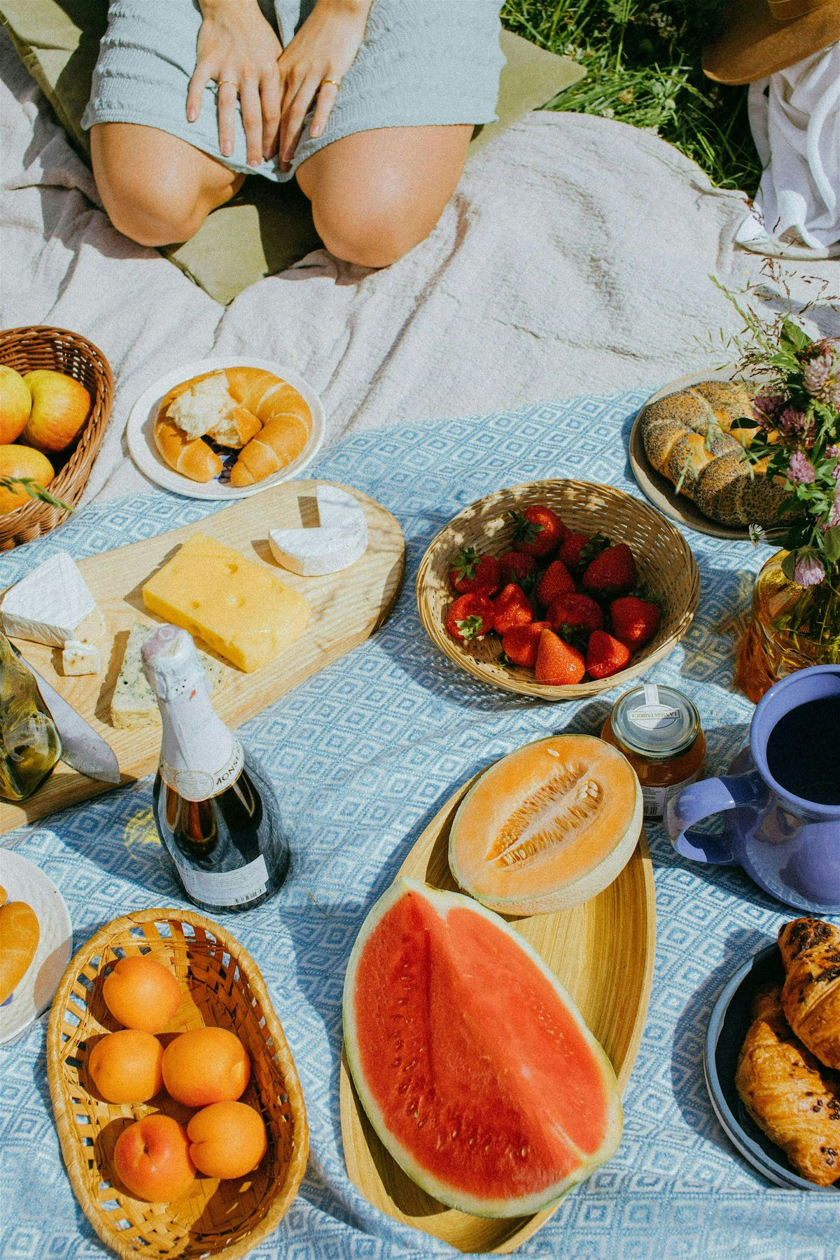 Chronic Illness Picnic: Autoimmune, MCAS, Endometriosis, EDS, Ostomy, ETC