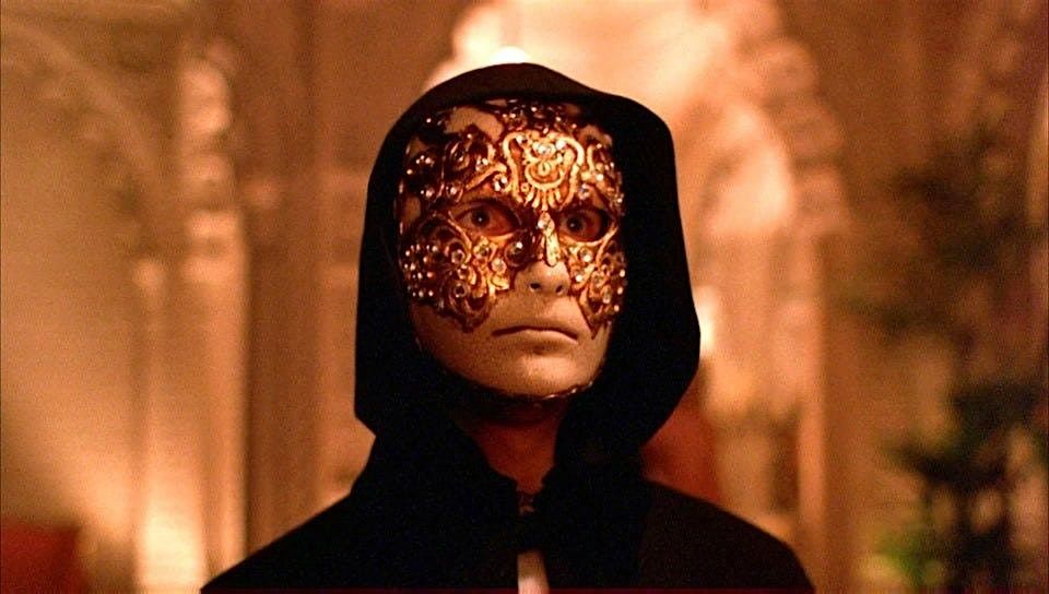 Cinema: Eyes Wide Shut