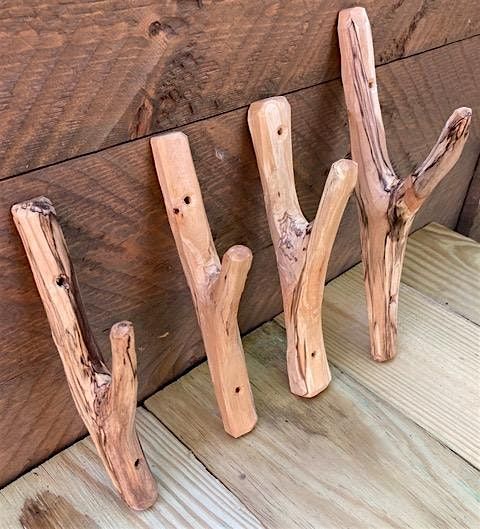 Greenwood Carving with Erik Vevang - Make door hooks