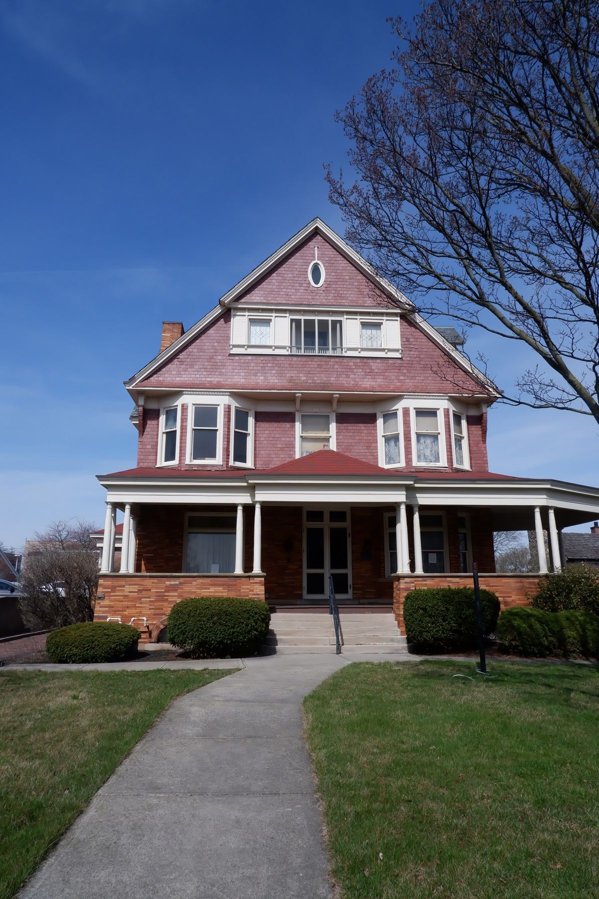 Six Women of the MacDonell House Museum Talk Presented by Hannah Bergstedt