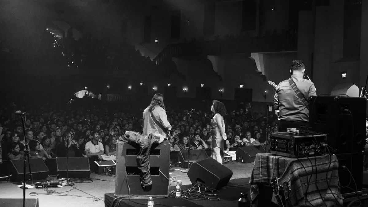 The Altons, Introverted Funk in El Paso