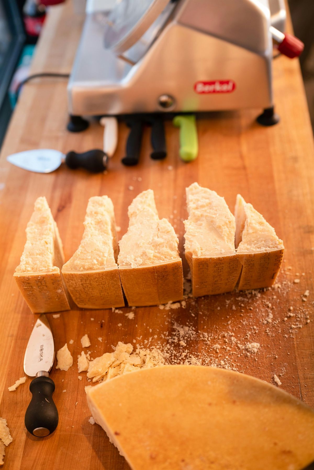 Vacche Rossa Parmigiano Reggiano Cracking at The Son of a Butcher