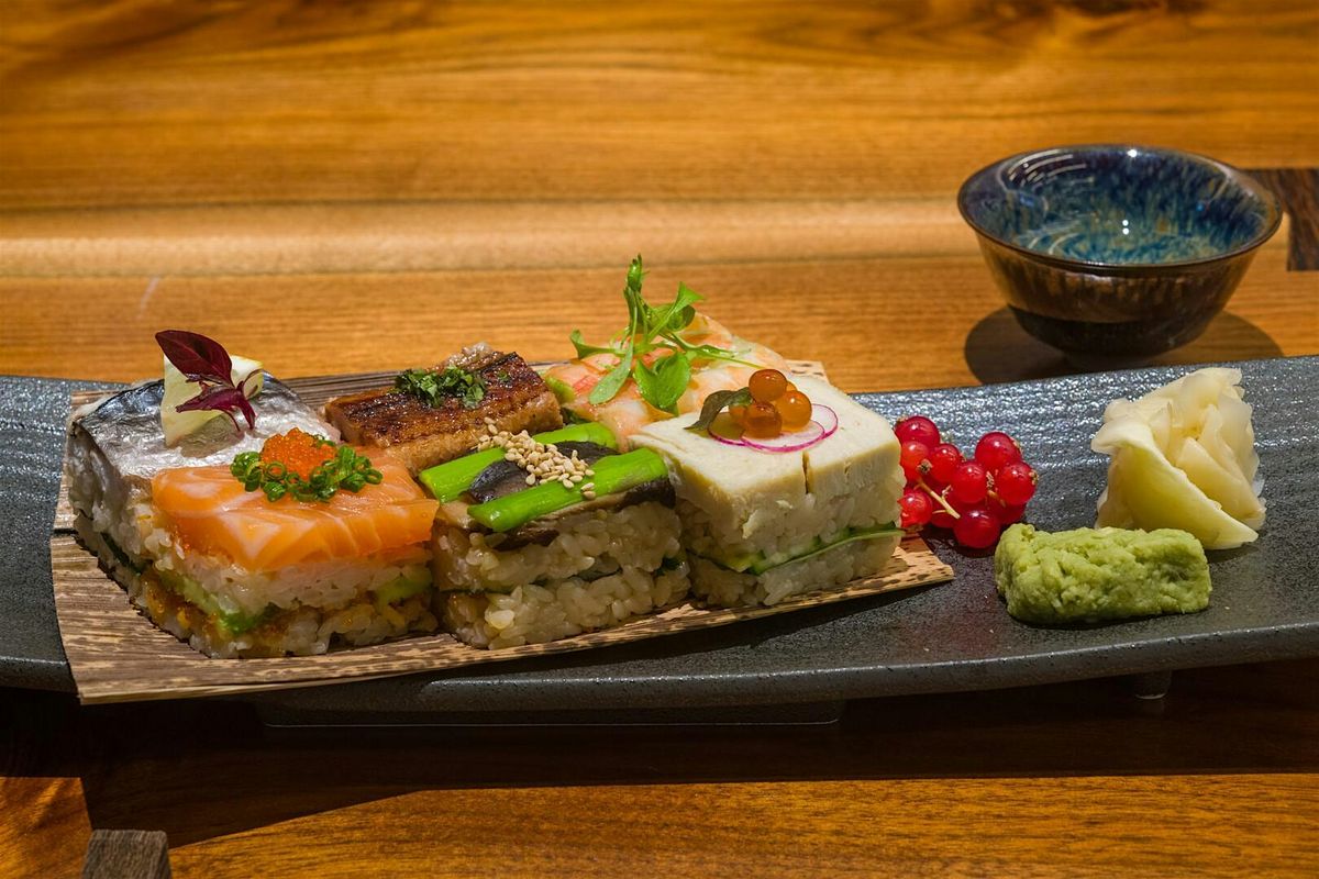 Making Osaka-style Oshizushi with AKIRA
